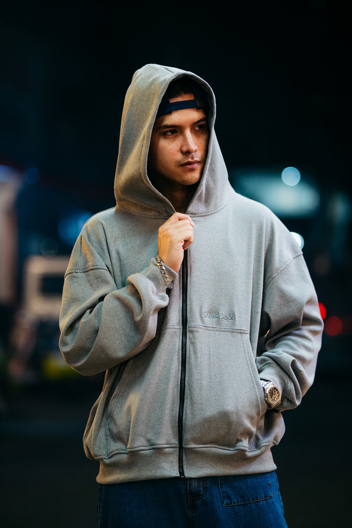 BOXY ZIP-UP HOODIE IN GAINSBORO